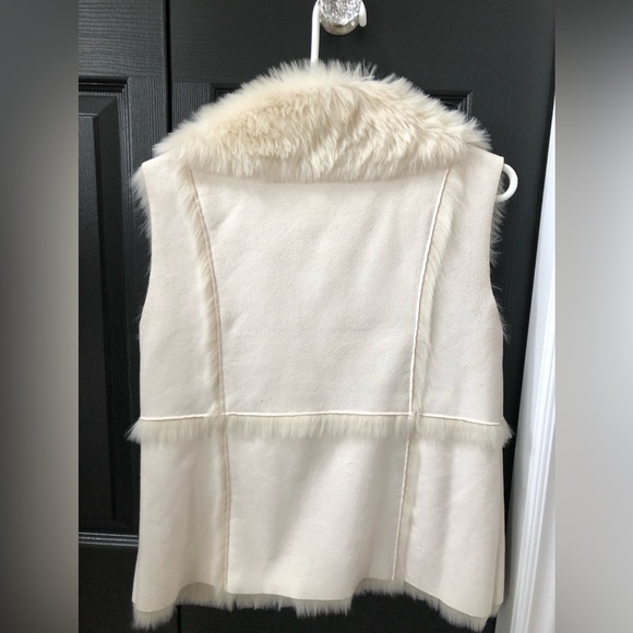Vintage Nils cream suede and faux fur vest, size medium - Picture 2 of 5